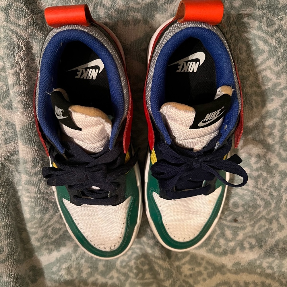 Women Nikes